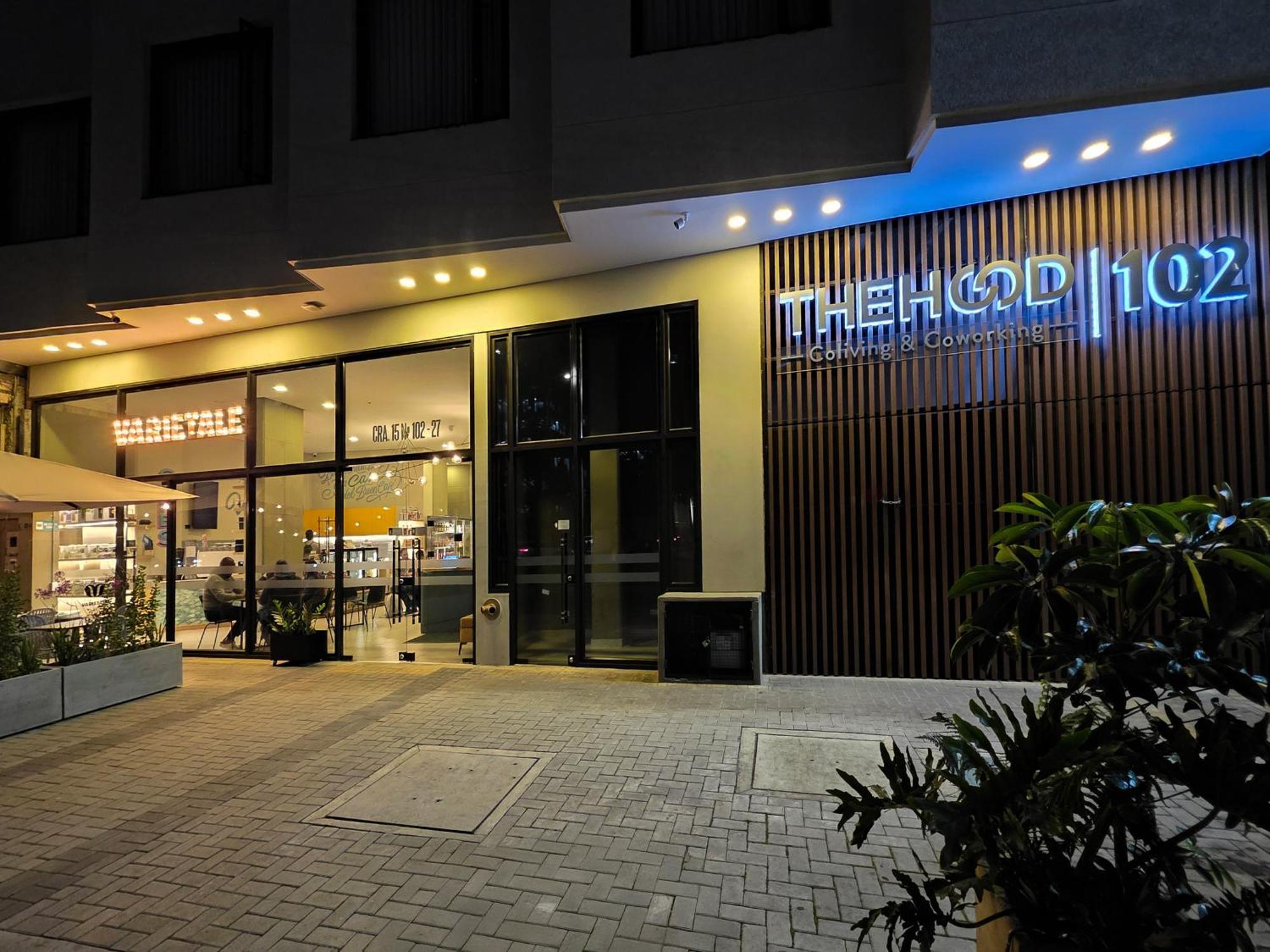 The Hood 102, Modern And Luxury Apartments 보고타 외부 사진